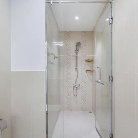 Stunning 2Br Apartment In Bellevue Tower With Burj Khalifa & Skyscraper View Dubai Exterior foto